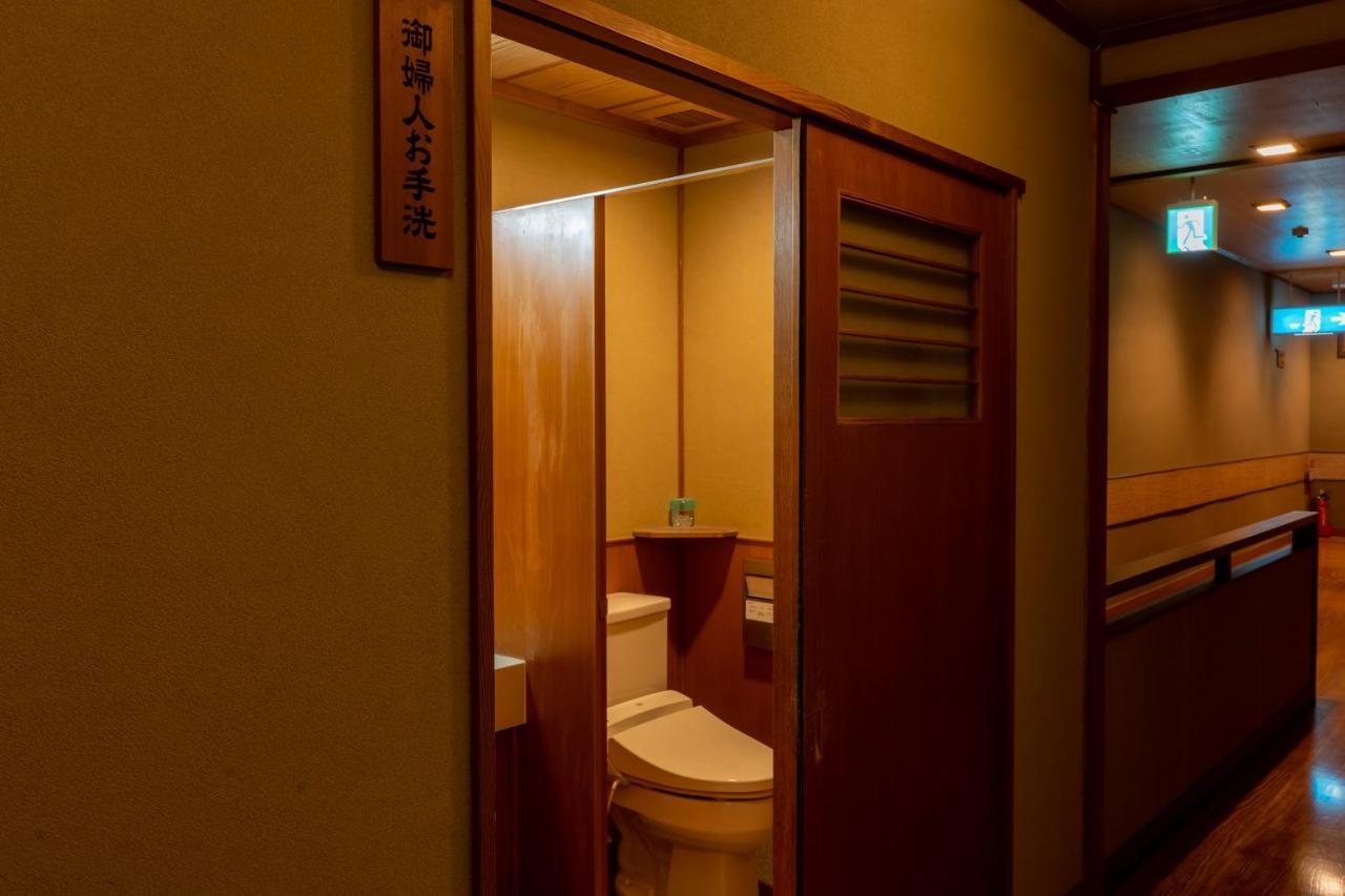 Tsuruya Ryokan Тойоока Екстер'єр фото